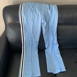 NWOT Comfy pants size Medium